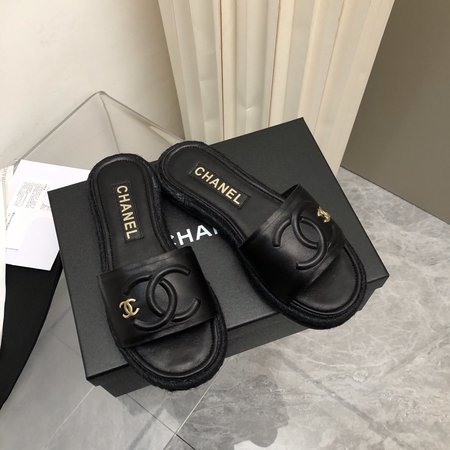 Chanel Spring and summer slippers