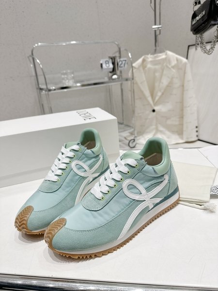 Loewe Cowhide white shoes