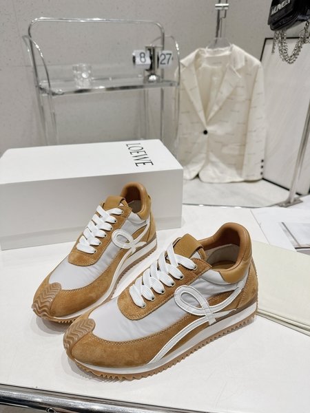 Loewe Cowhide white shoes