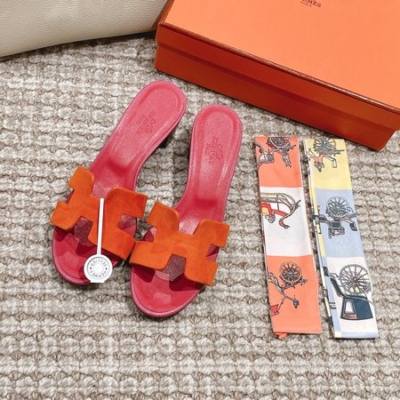 Hermes Oasis sandals