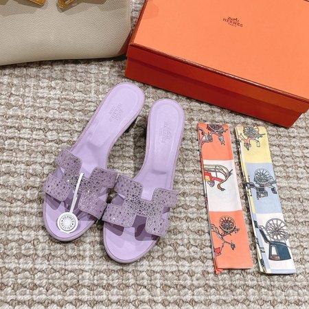 Hermes Oasis sandals