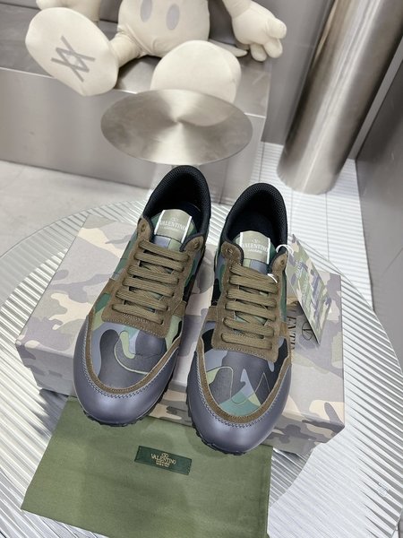 Valentino Camouflage fabric nappa leather sneakers