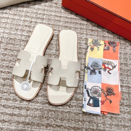Hermes Oran sandals
