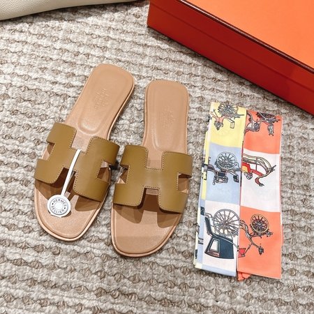 Hermes Oran sandals