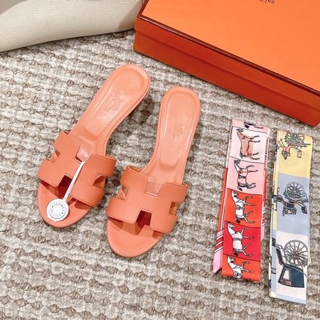 Hermes Oasis sandals