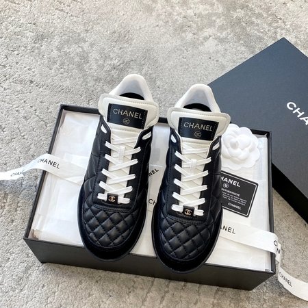 Chanel Lambskin diamond pattern casual sneakers