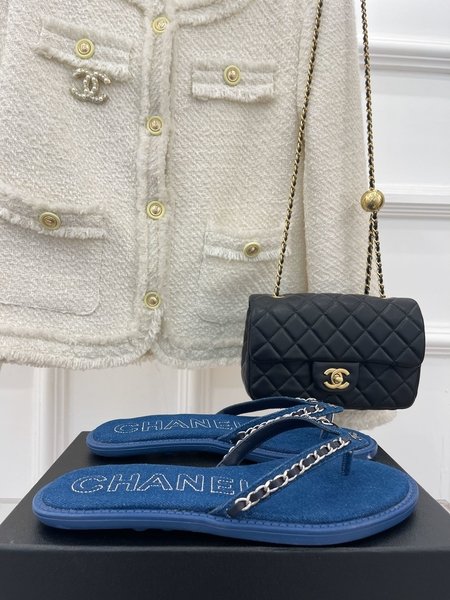 Chanel flip-flops