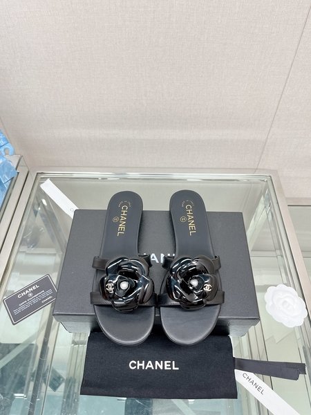 Chanel Sheepskin lined sandals
