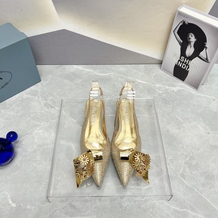 Prada Women s flat shoes with pointed toe and empty back flowers