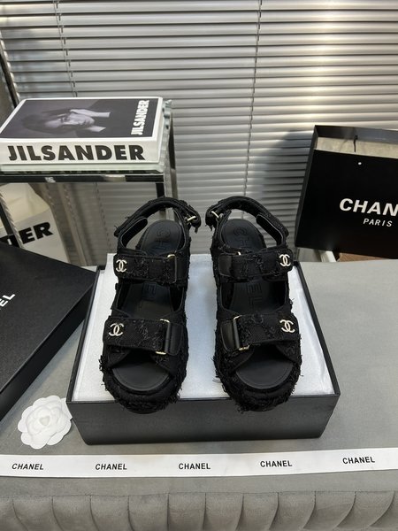 Chanel Classic beach sandals with thick soles