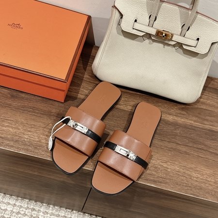 Hermes Giulia sandals series