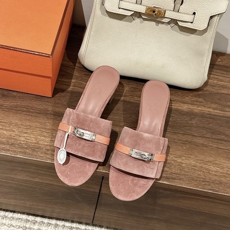 Hermes New Gigi sandals slippers