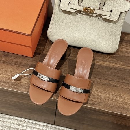 Hermes New Gigi sandals slippers