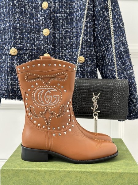 Gucci Vintage Embroidered Rock Studs Western Cowboy Boots