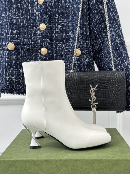 Gucci classic high heel boots