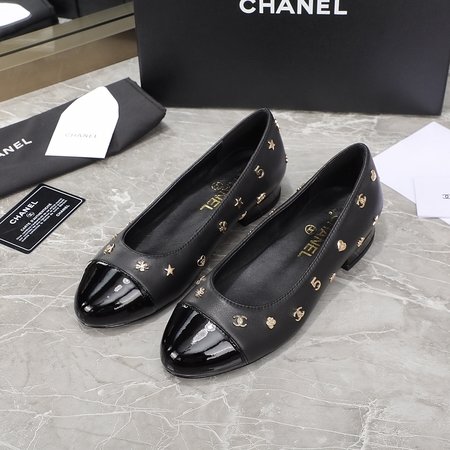 Chanel Classic style ballet shoes for women