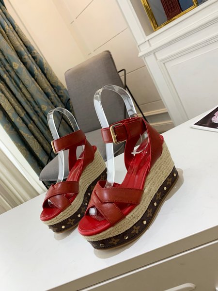 Louis Vuitton Platform sandals