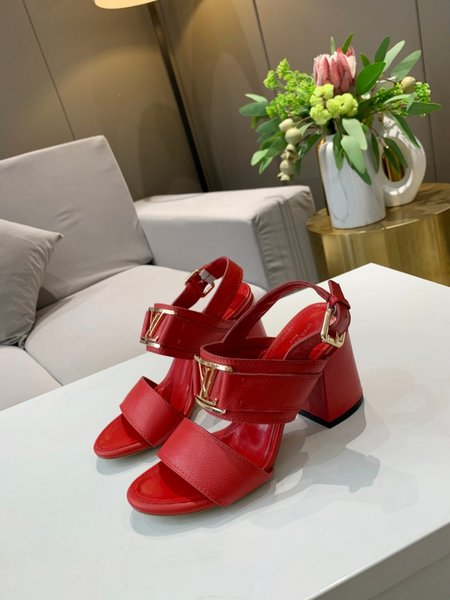 Louis Vuitton Logo double leather buckle sandals