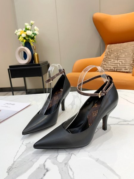 Louis Vuitton High heels two-color stitching
