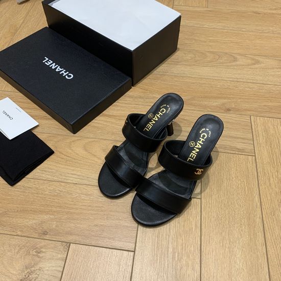 Chanel Pearl Heeled Slide Sandals Premium Cowhide Upper Silk Lining