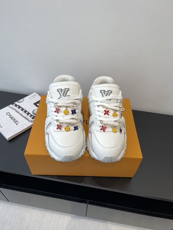 Louis Vuitton Casual Chunky Sneakers Soft Leather Upper Non Slip Sole