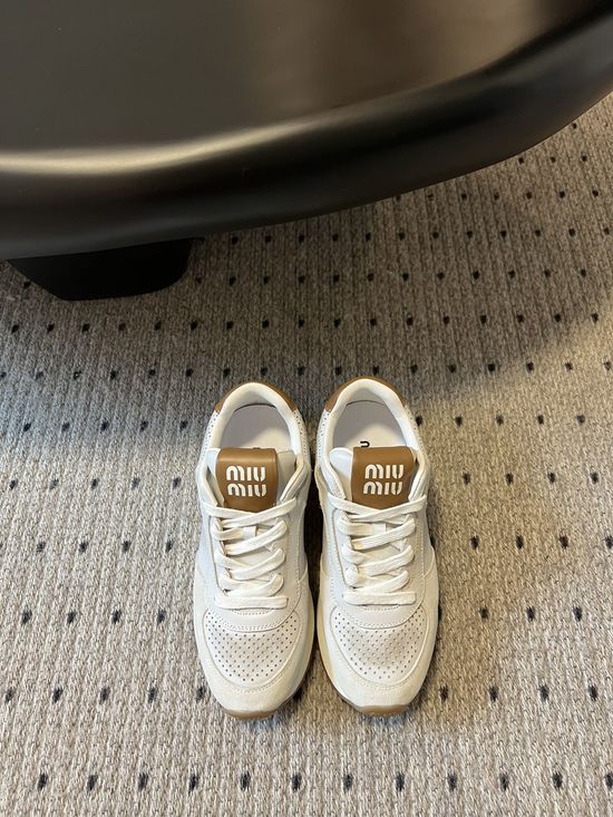 Miu Miu Vintage Distressed Casual Comfortable Walking Sneakers