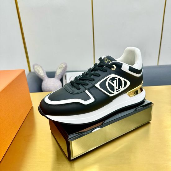 Louis Vuitton Comfortable Running Sneakers with Leather Upper